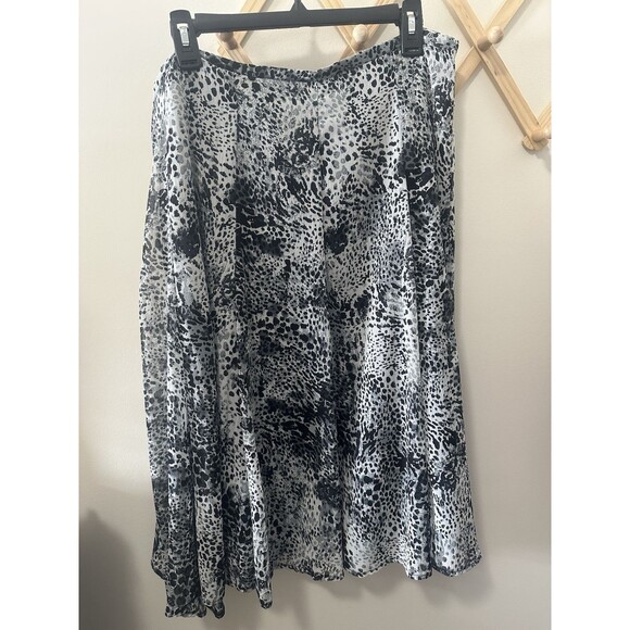 Christopher & Banks Animal Print Skirt Size 16 Black - Picture 3 of 4